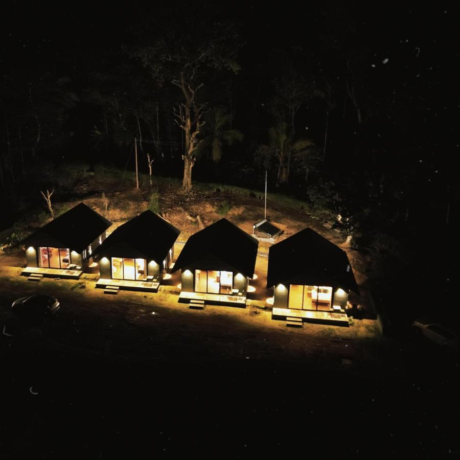 Bendheka - Cliff Front Cottages Coorg Gonikoppal Exterior foto
